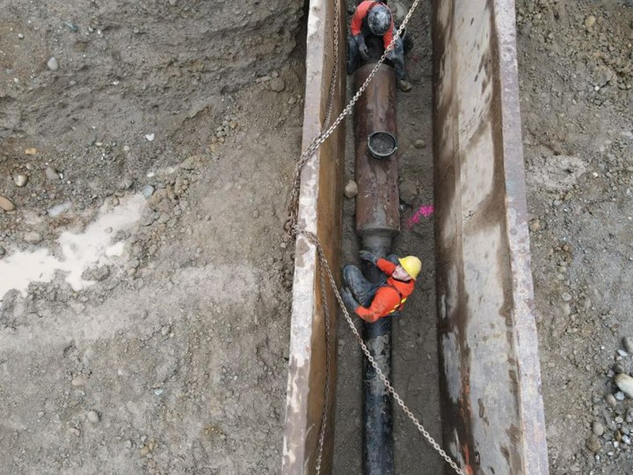 Pipe install
